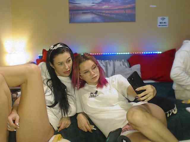 RuxandraDanny webcam