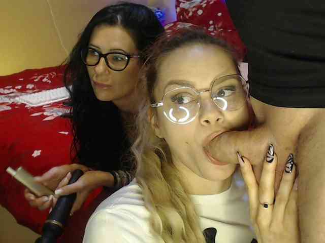 RuxandraDanny webcam