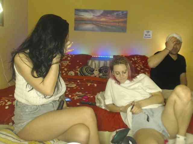 RuxandraDanny webcam