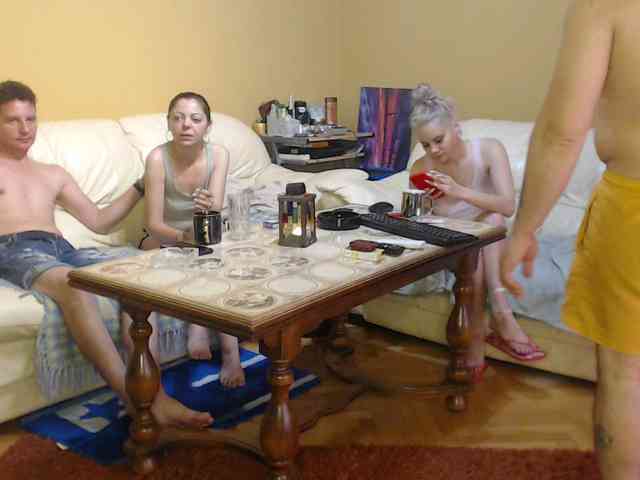 RuxandraDanny webcam