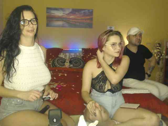 RuxandraDanny webcam