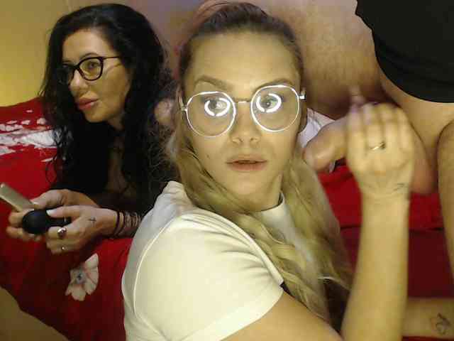 RuxandraDanny webcam