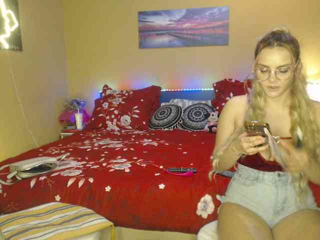 RuxandraDanny webcam