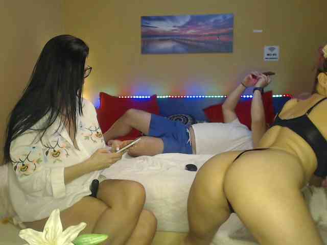 RuxandraDanny webcam