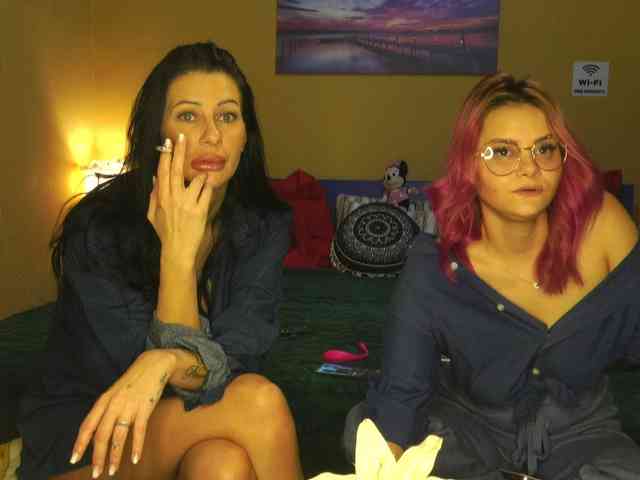 RuxandraDanny webcam