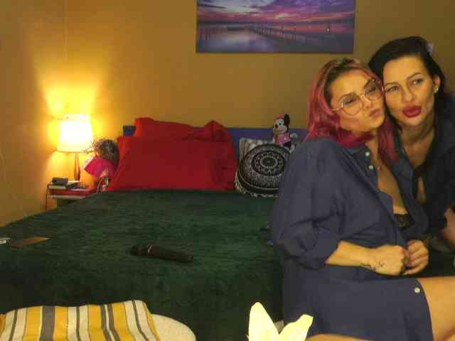 RuxandraDanny webcam