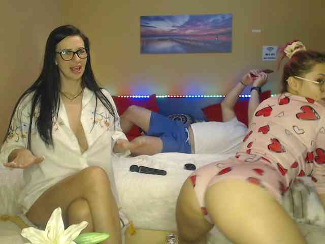 RuxandraDanny webcam