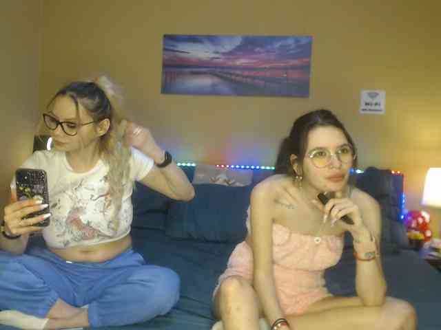 RuxandraDanny webcam