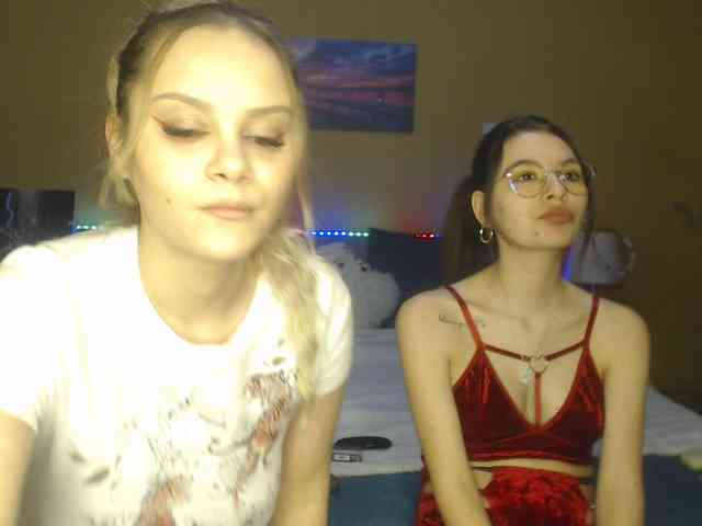 RuxandraDanny webcam