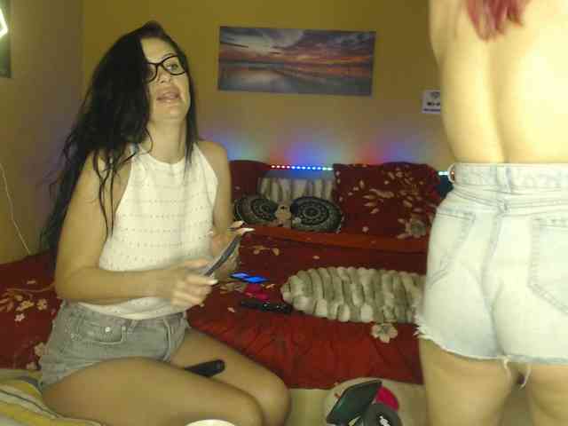 RuxandraDanny webcam