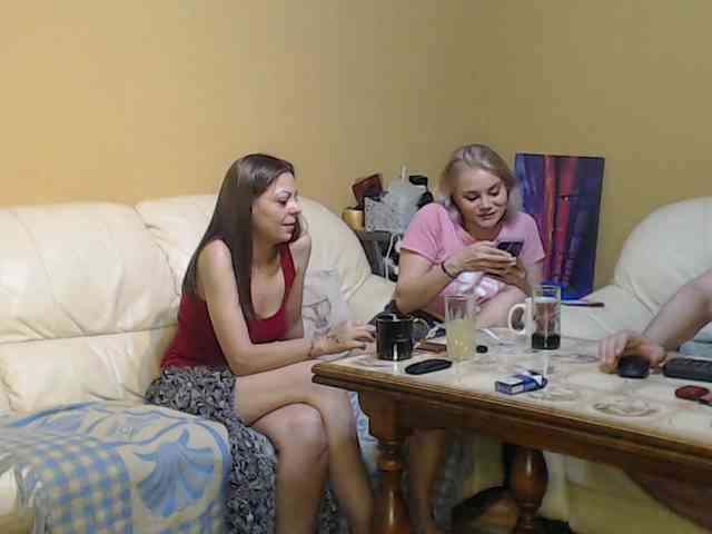 RuxandraDanny webcam
