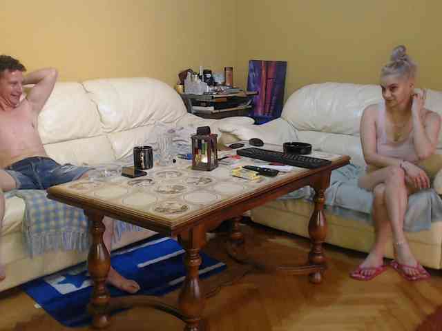 RuxandraDanny webcam
