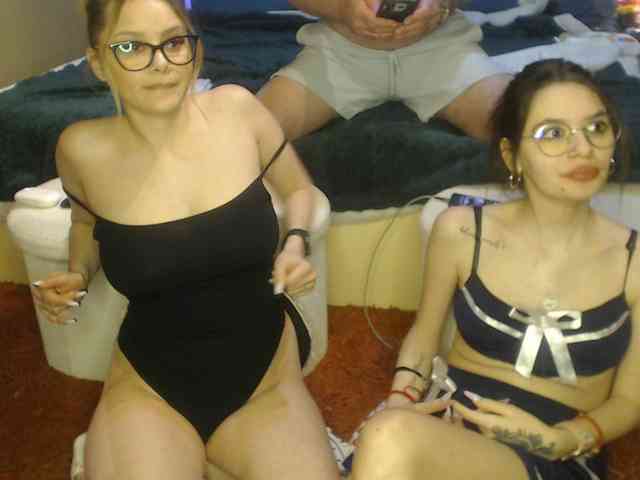 RuxandraDanny webcam