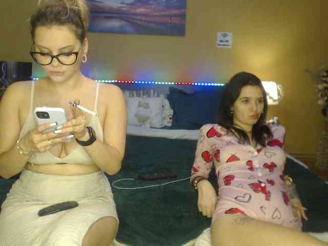 RuxandraDanny webcam