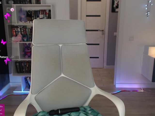 EmmaBryan's BongaCams show and profile