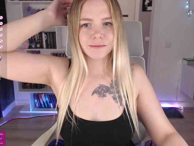 EmmaBryan webcam