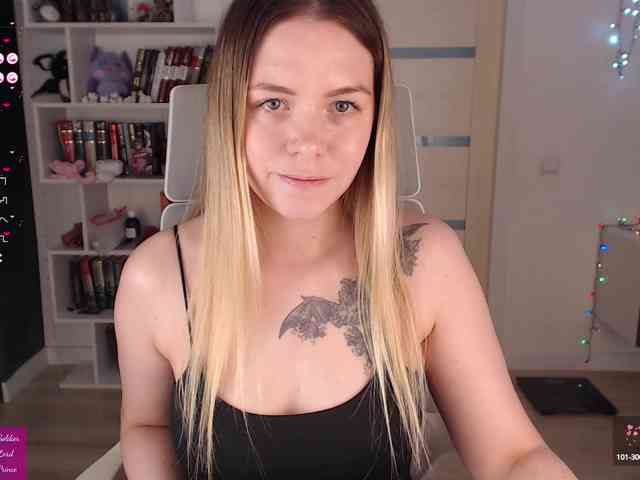 EmmaBryan webcam