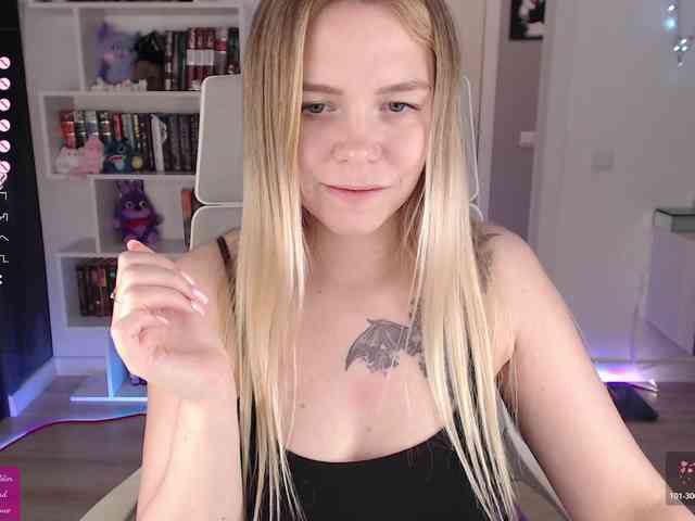 EmmaBryan webcam