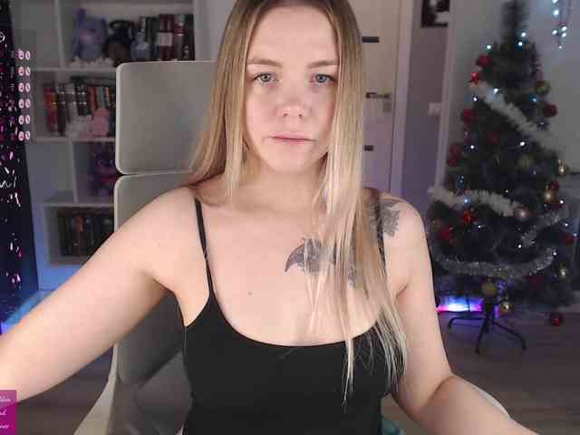 EmmaBryan webcam