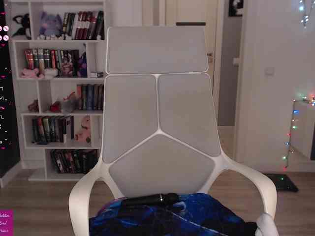 EmmaBryan webcam
