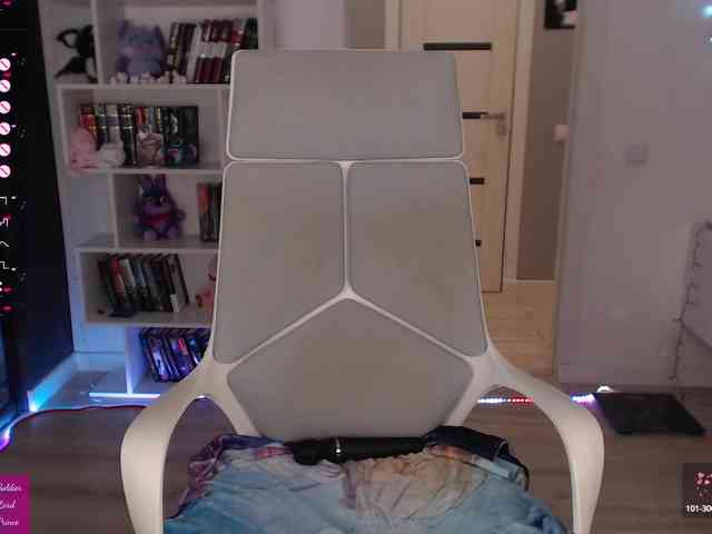 EmmaBryan webcam