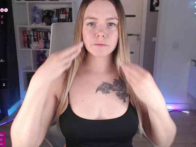 EmmaBryan webcam