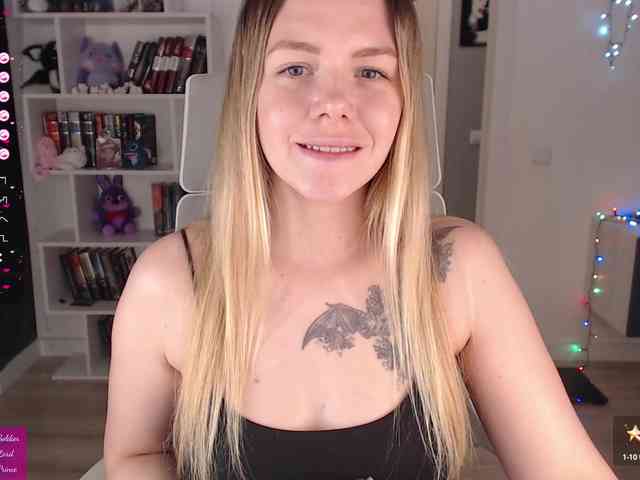 EmmaBryan webcam