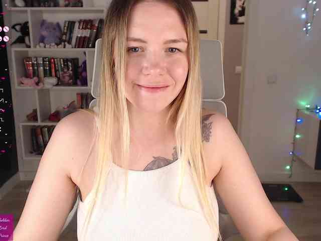 EmmaBryan webcam