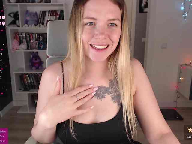 EmmaBryan webcam