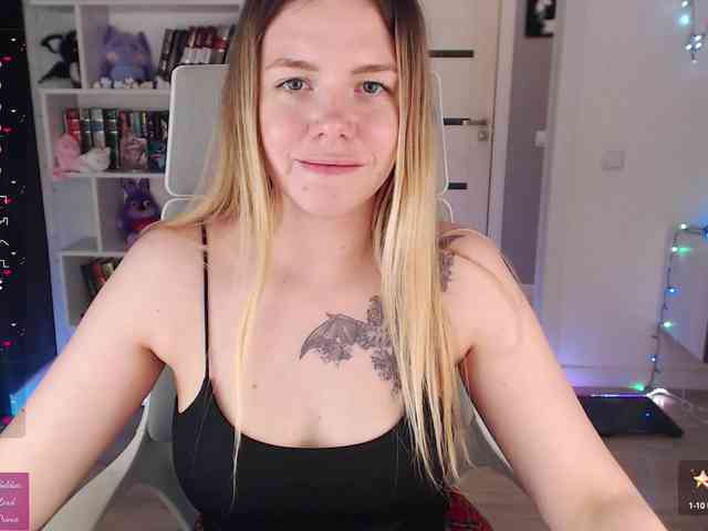 EmmaBryan webcam