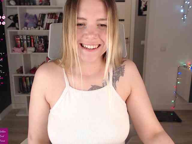 EmmaBryan webcam