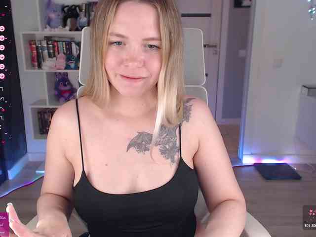 EmmaBryan webcam
