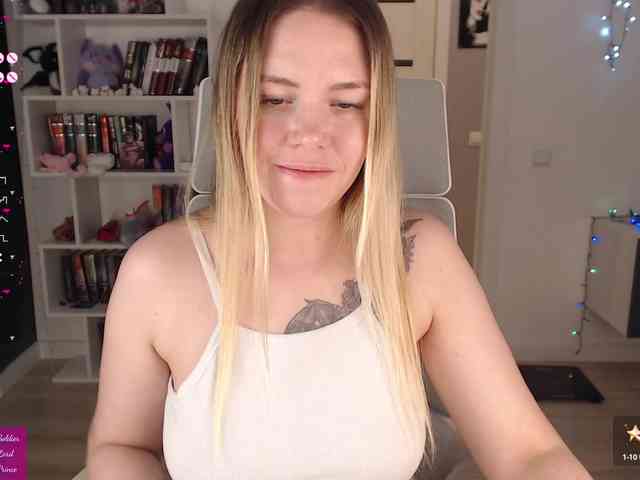 EmmaBryan webcam