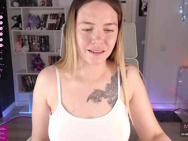 EmmaBryan webcam