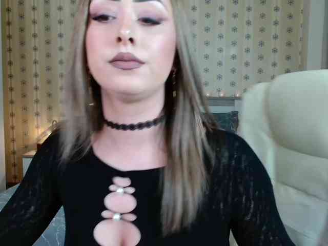 Leslie-Secret Leslie-Secret