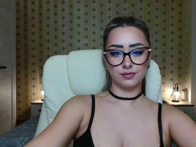 KellyEdith6 webcam