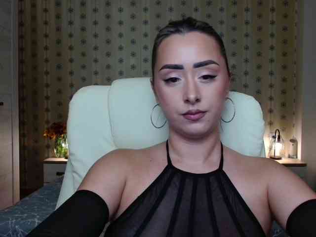 Leslie-Secret