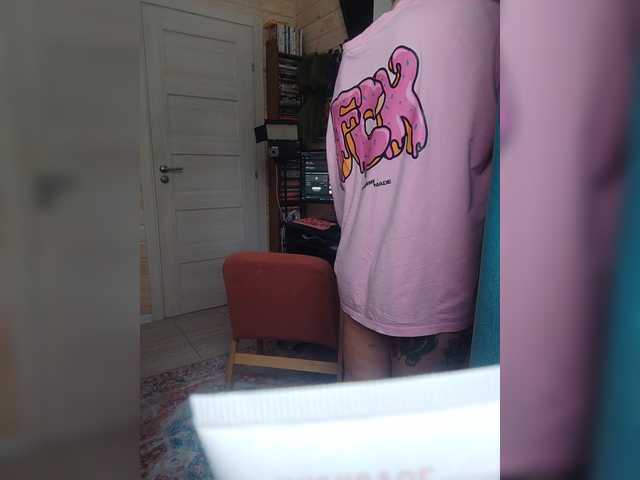 -alexis-'s BongaCams show and profile