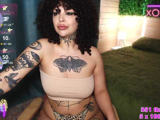 -alexis-'s BongaCams show and profile