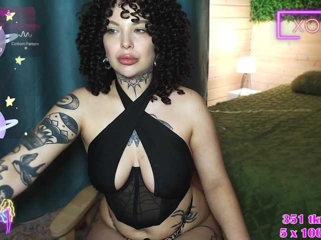 -alexis-'s BongaCams show and profile