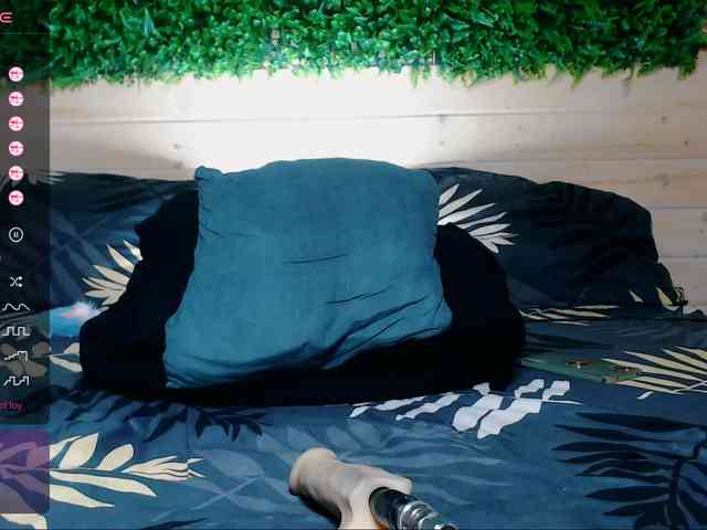 alex_is webcam