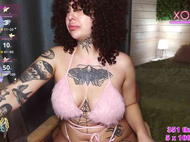 -alexis- Live Webcam on BongaCams