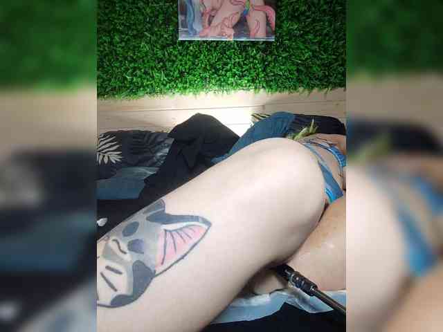 alex_is webcam
