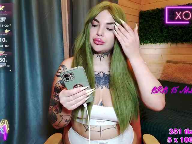 alex_is webcam