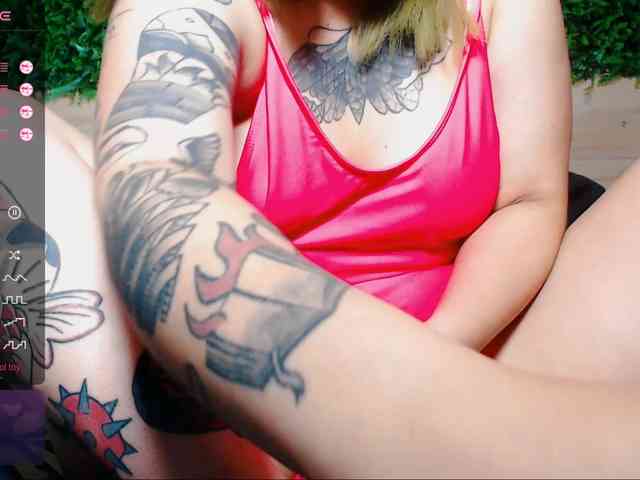 nude chat -alexis-