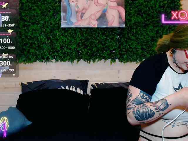 alex_is webcam