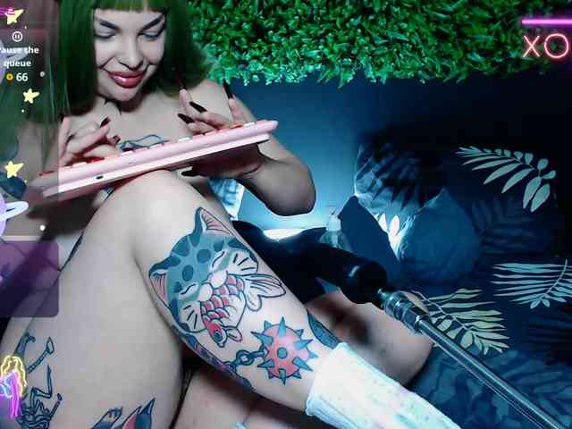 alex_is webcam