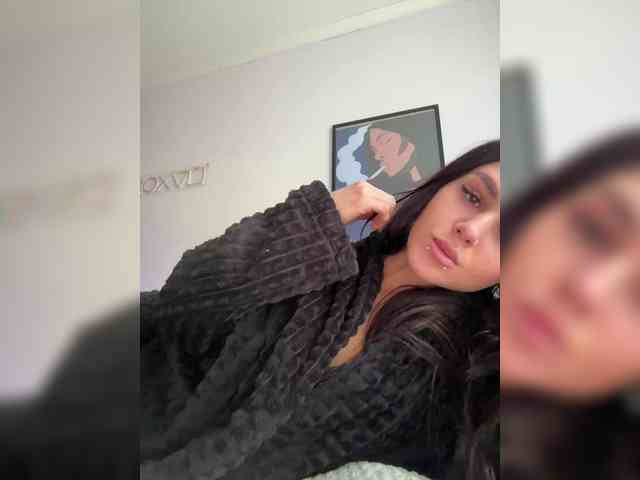SHAWTY420 webcam