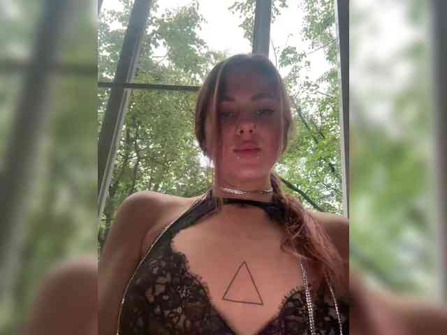 Модель: shawty420