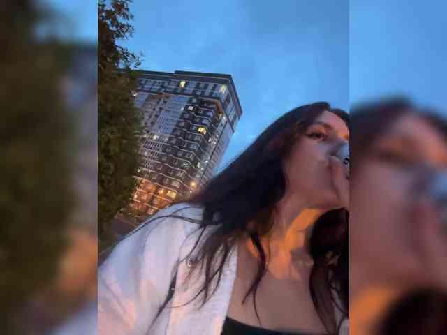 SHAWTY420 webcam